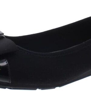 Women’s Slip-On Ballet Flats Rubber Sole Breathable Textiles Size 10 Black